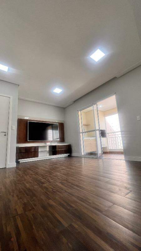 Apartamento para aluguel no Cézar de Souza: 
