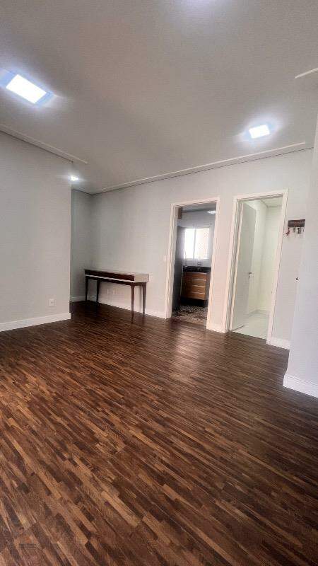 Apartamento para aluguel no Cézar de Souza: 