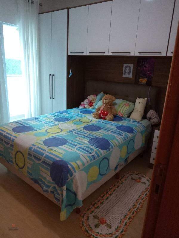 Casa em condomínio à venda no Vila Caputera: 