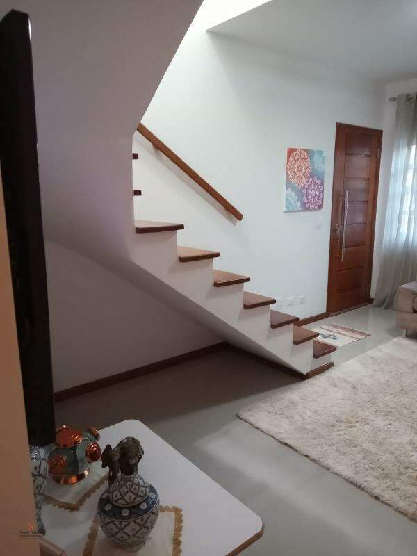 Casa em condomínio à venda no Vila Caputera: 