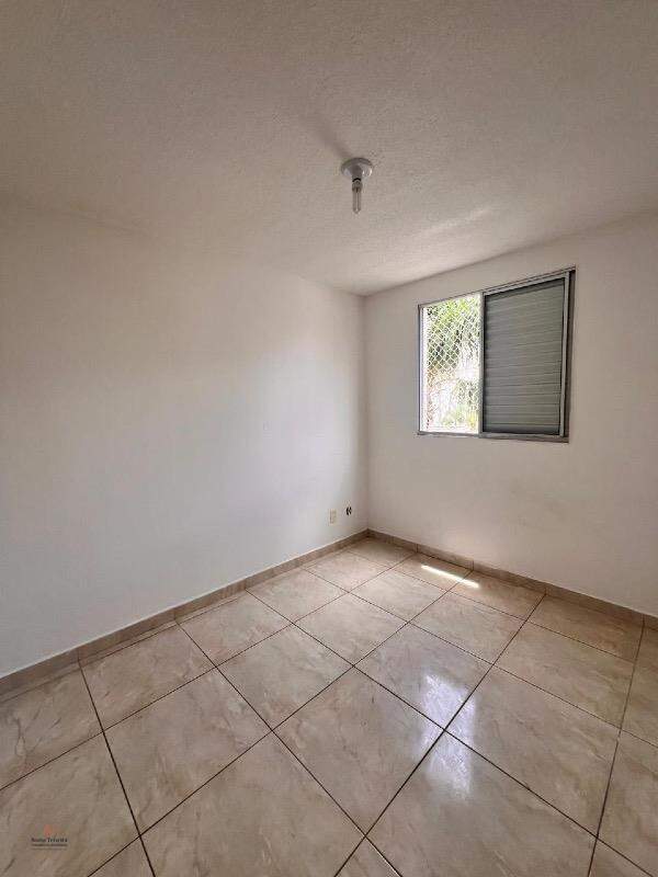 Apartamento à venda no Loteamento Mogilar: 