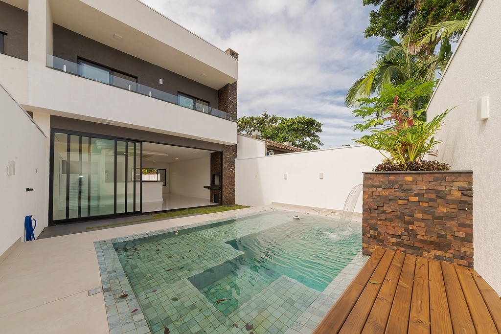 Sobrado à venda no Praia de Leste: 24502131_4.jpg