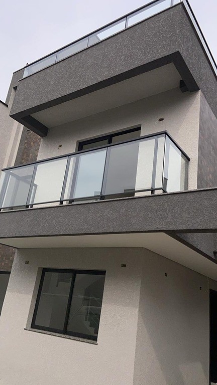 Sobrado à venda no Santa Felicidade: 24672647_4.jpg