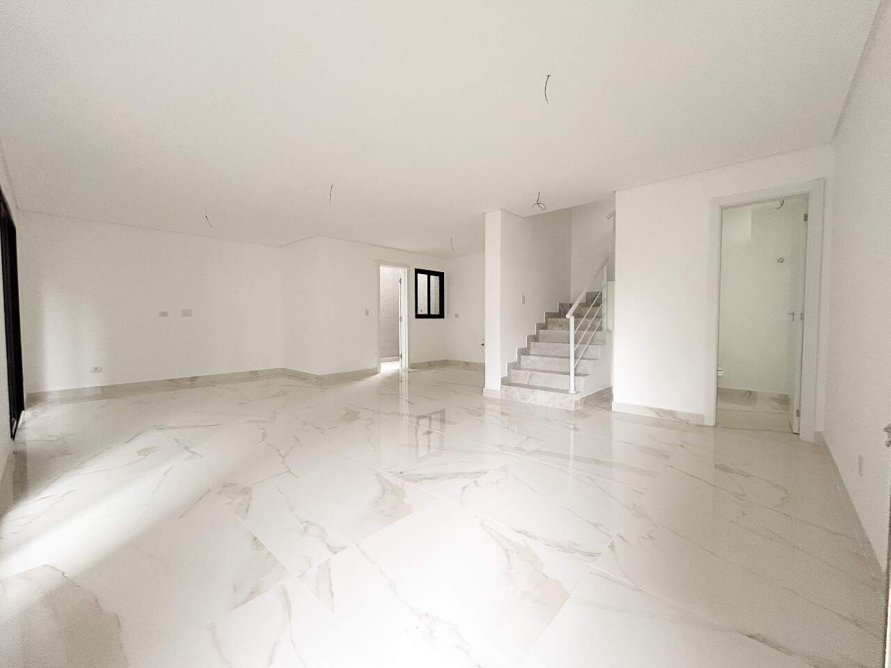 Sobrado à venda no Santa Felicidade: 