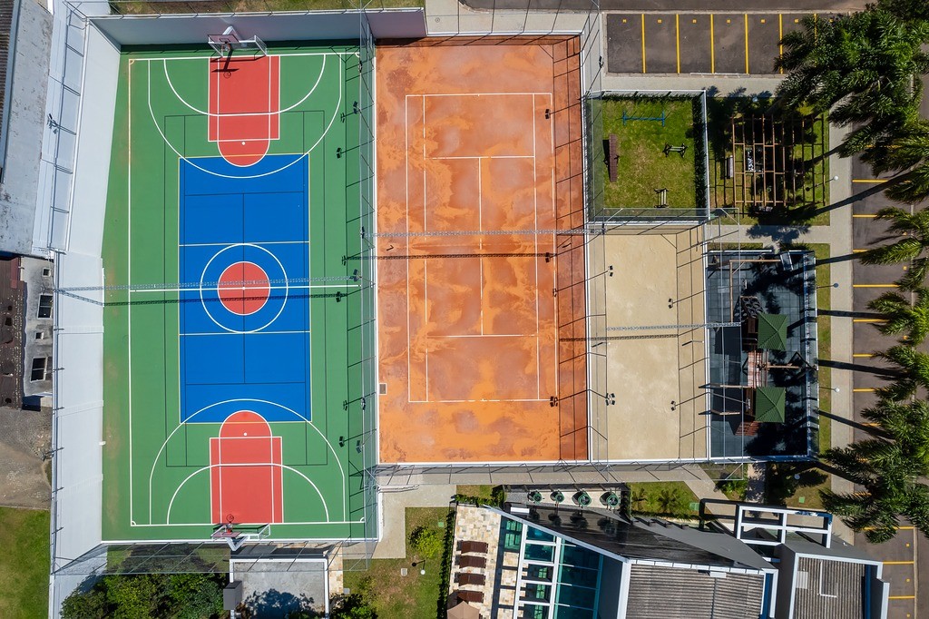 Sobrado em condomínio à venda no Santa Cândida: 24447279_4.jpg