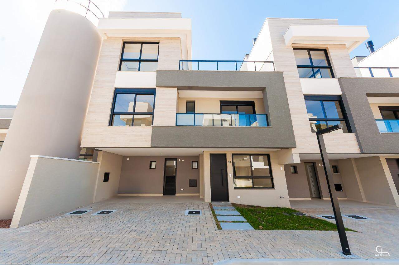 Sobrado em condomínio à venda no Santa Felicidade: 