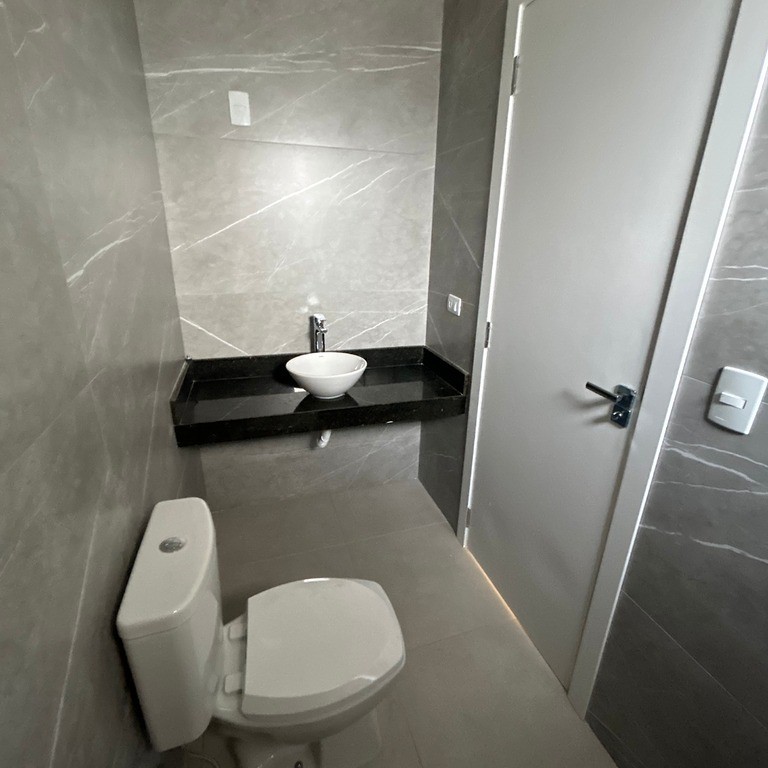 Sobrado em condomínio à venda no Xaxim: 24741512_4.jpg