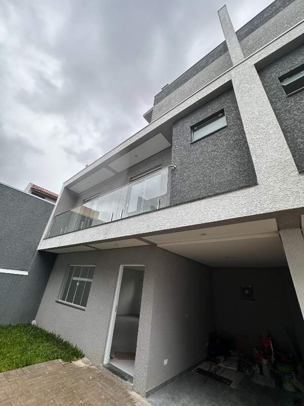 Sobrado Triplex à venda no Campo Comprido: 