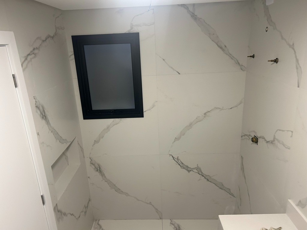 Sobrado Triplex à venda no Santa Cândida: 24494411_4.jpg