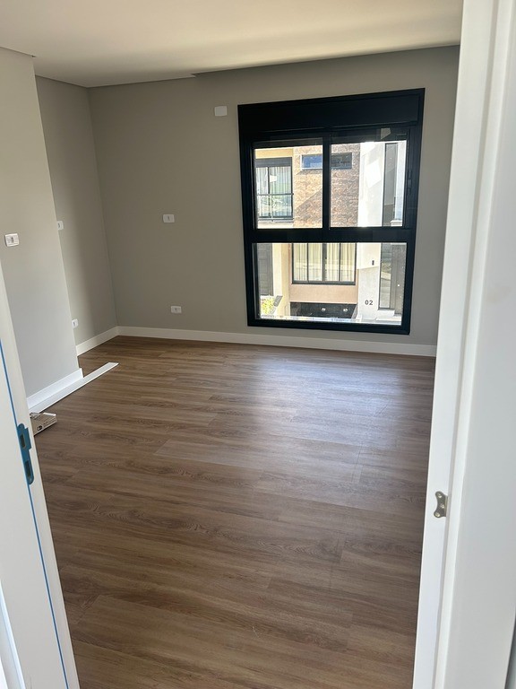 Sobrado Triplex à venda no Santa Cândida: 24494415_4.jpg