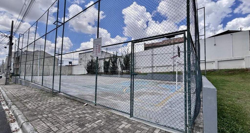 Terreno em condomínio à venda no Pinheirinho: 24652010_4.jpg