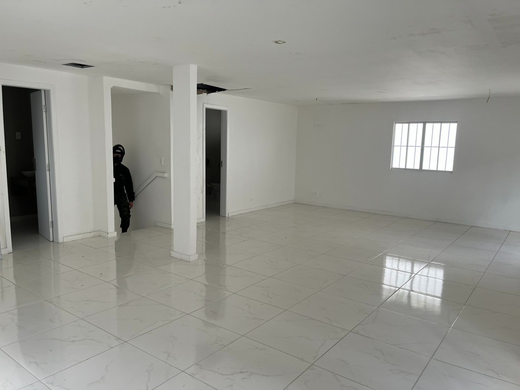 Casa comercial para aluguel no Bigorrilho: 24541175_4.jpg