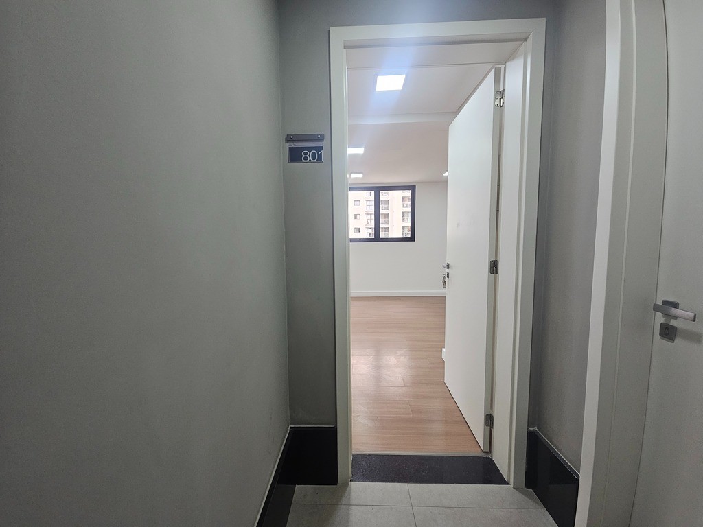 Loja para aluguel no Bigorrilho: 24550223_4.jpg