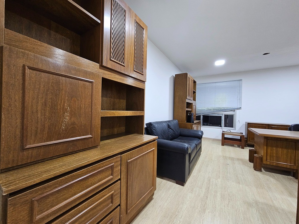 Sala / Salão comercial para aluguel no Centro Cívico: 24538316_4.jpg