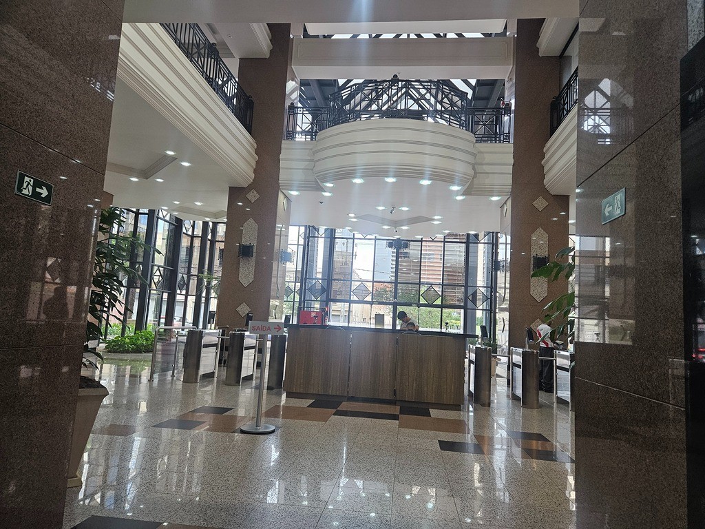 Sala / Salão comercial para aluguel no Centro: 24538663_4.jpg