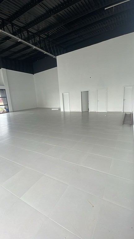 Sala / Salão comercial para aluguel no Zona Rural: 24544684_4.jpg
