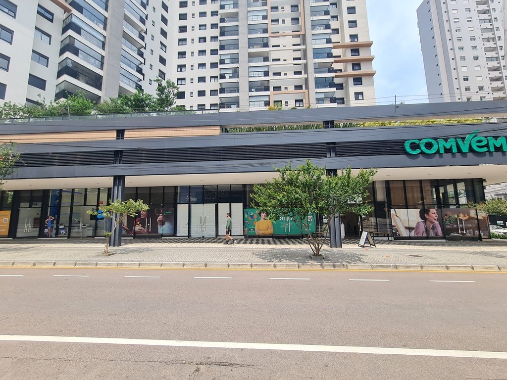 Sala / Salão comercial para aluguel no Cabral: 24642418_4.jpg