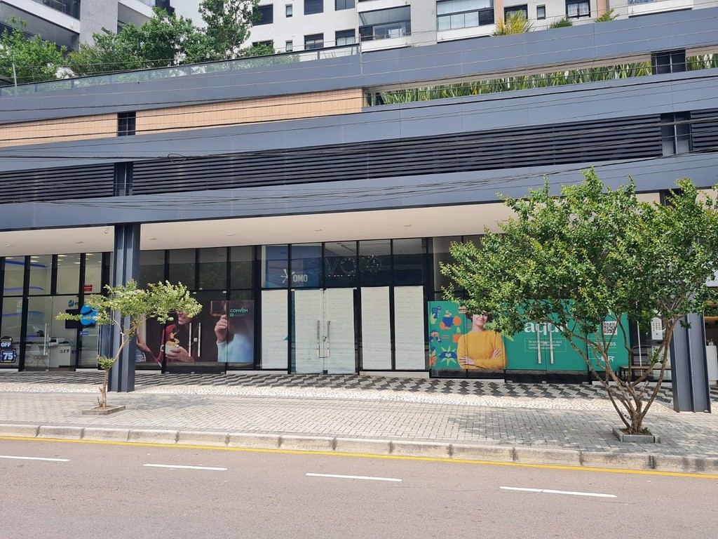 Sala / Salão comercial para aluguel no Cabral: 24642420_4.jpg