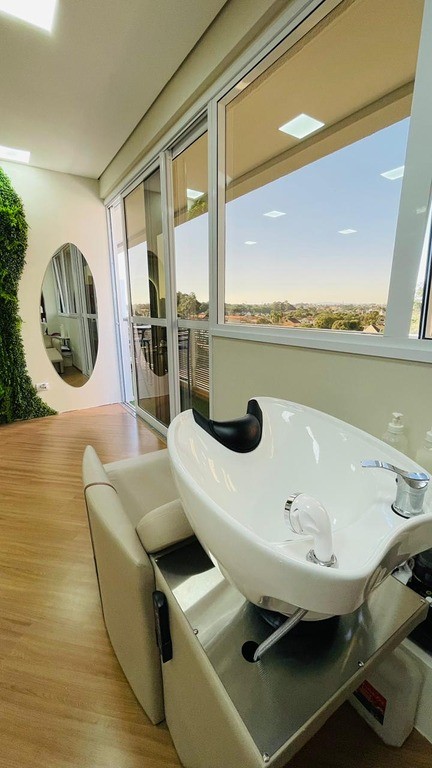 Sala / Salão comercial para aluguel no Ecoville: 24697746_4.jpg