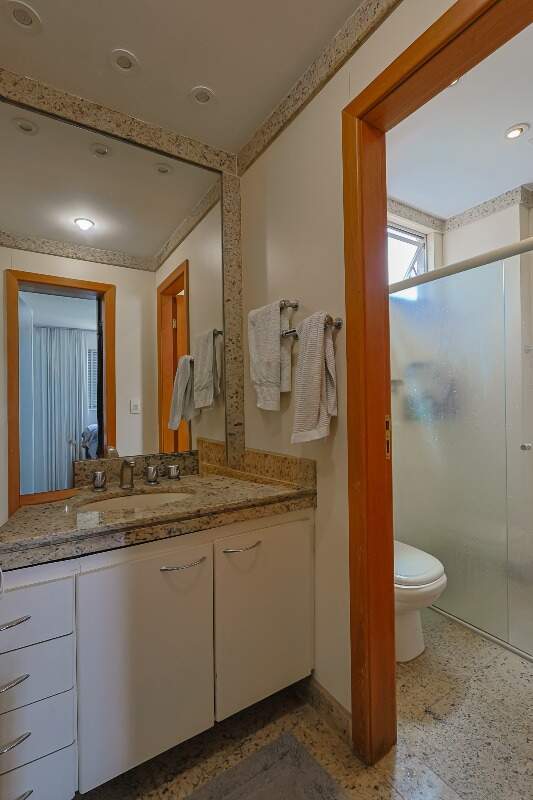 Apartamento à venda no Lourdes: 