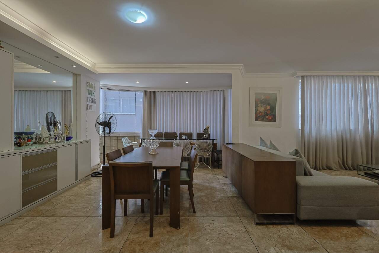 Apartamento à venda no Lourdes: 