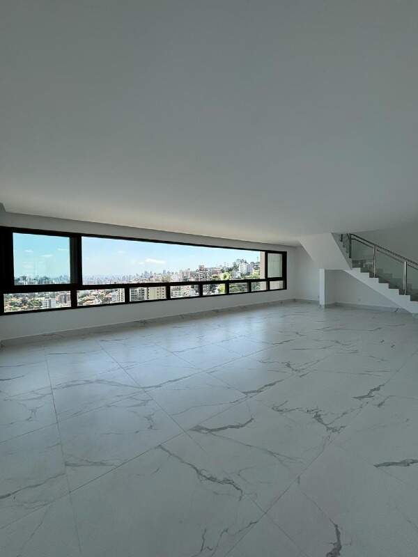 Cobertura à venda no Santa Lúcia: 