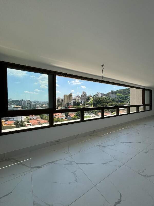 Apartamento à venda no Santa Lúcia: 