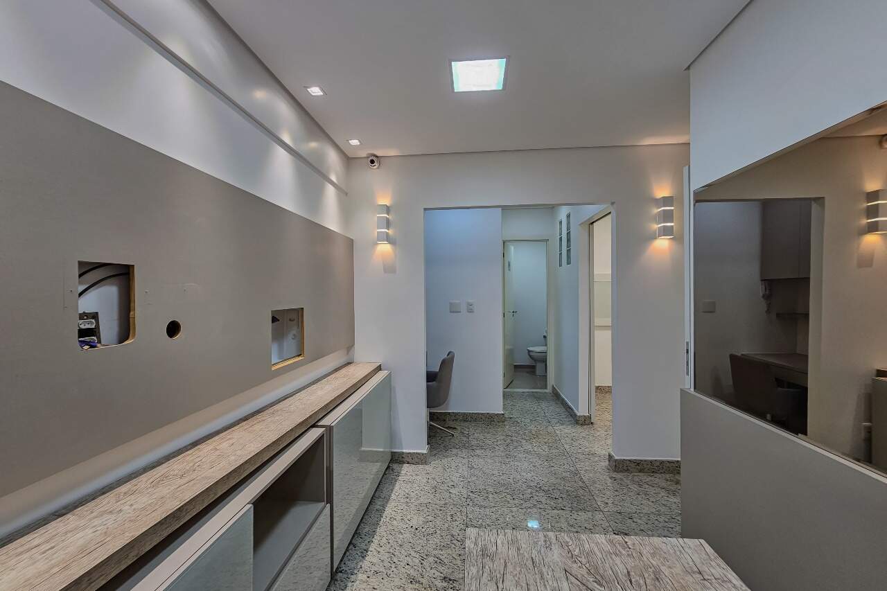 Sala à venda no Santo Agostinho: 