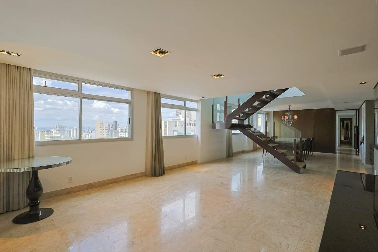 Cobertura à venda no Sion: 