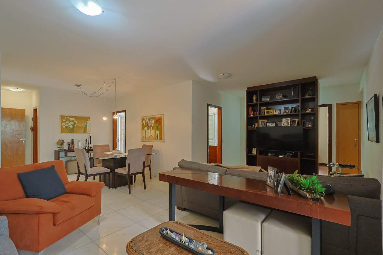 Apartamento à venda no Santo Agostinho: 