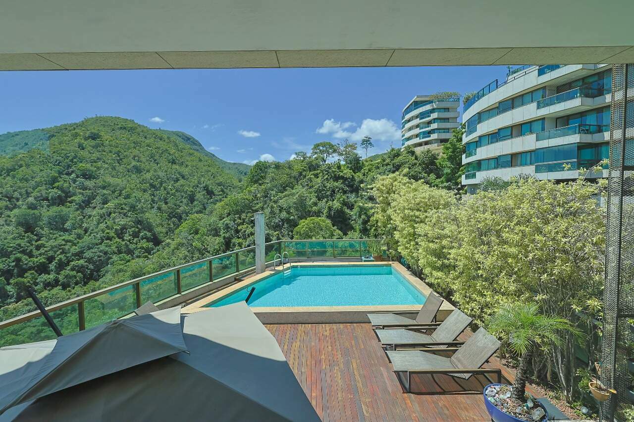 Cobertura à venda no Vale dos Cristais: 