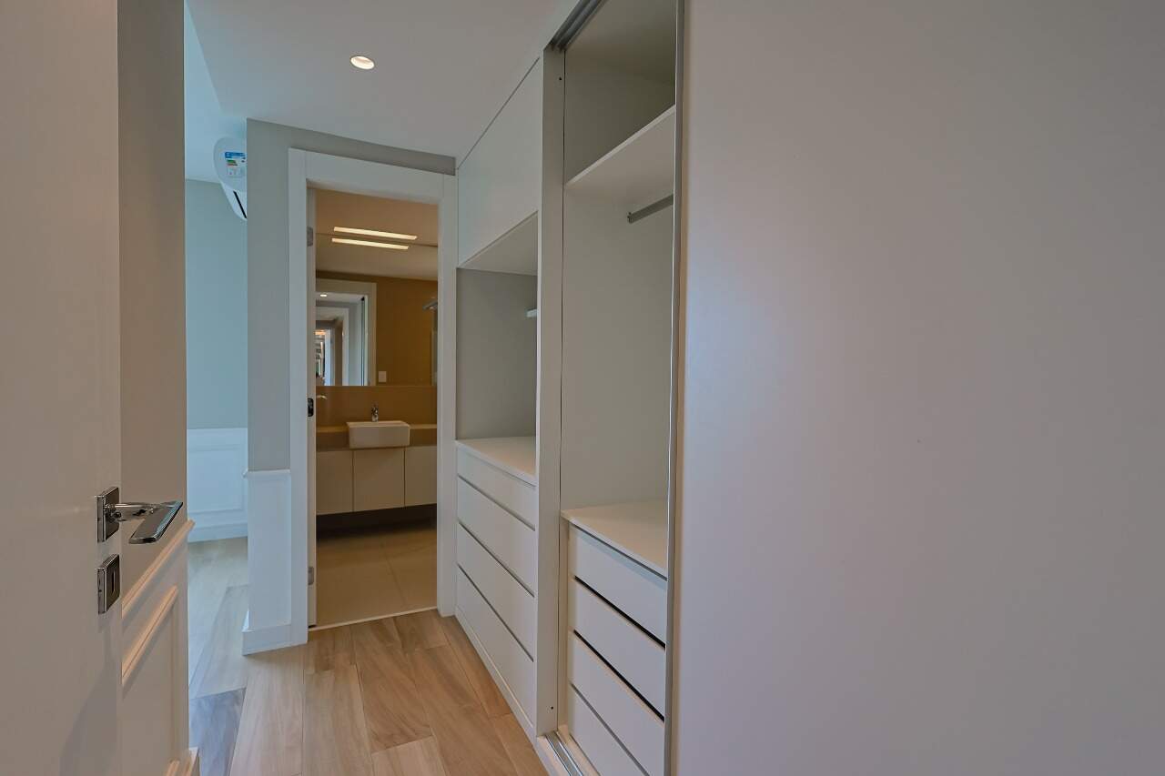 Cobertura à venda no Lourdes: 