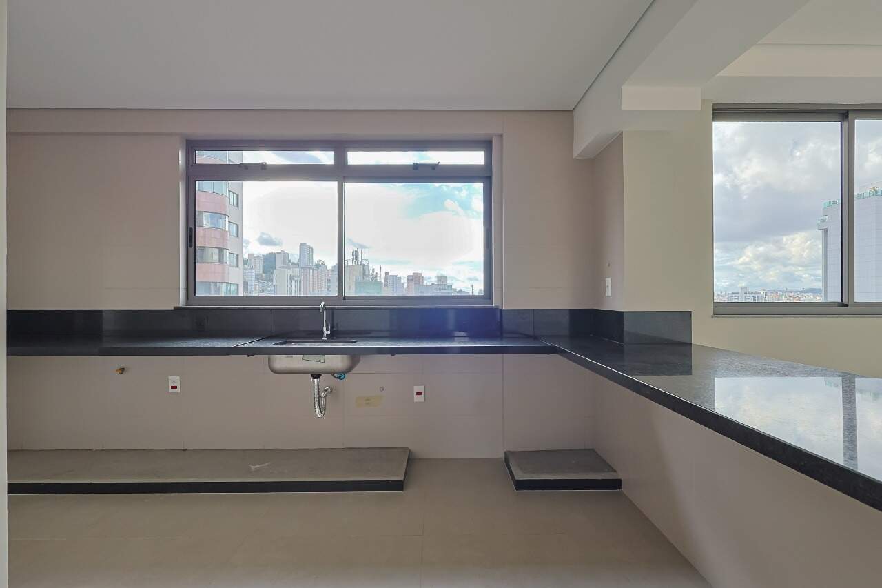 Apartamento à venda no Gutierrez: 