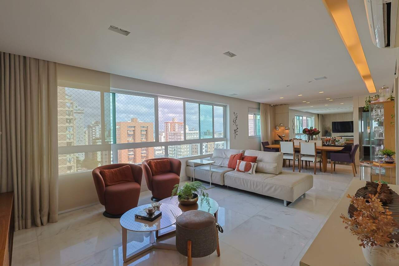 Apartamento à venda no Lourdes: 