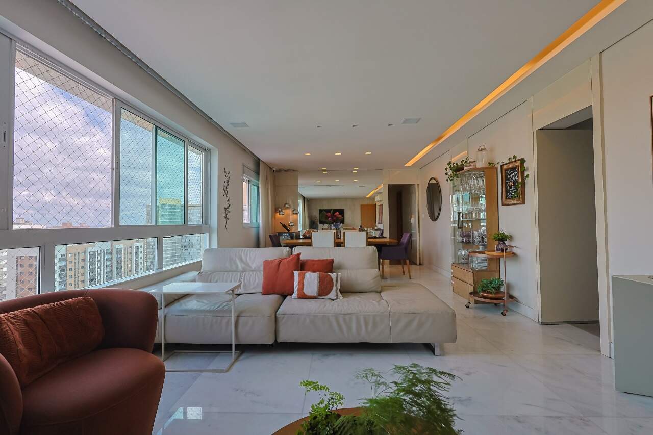 Apartamento à venda no Lourdes: 