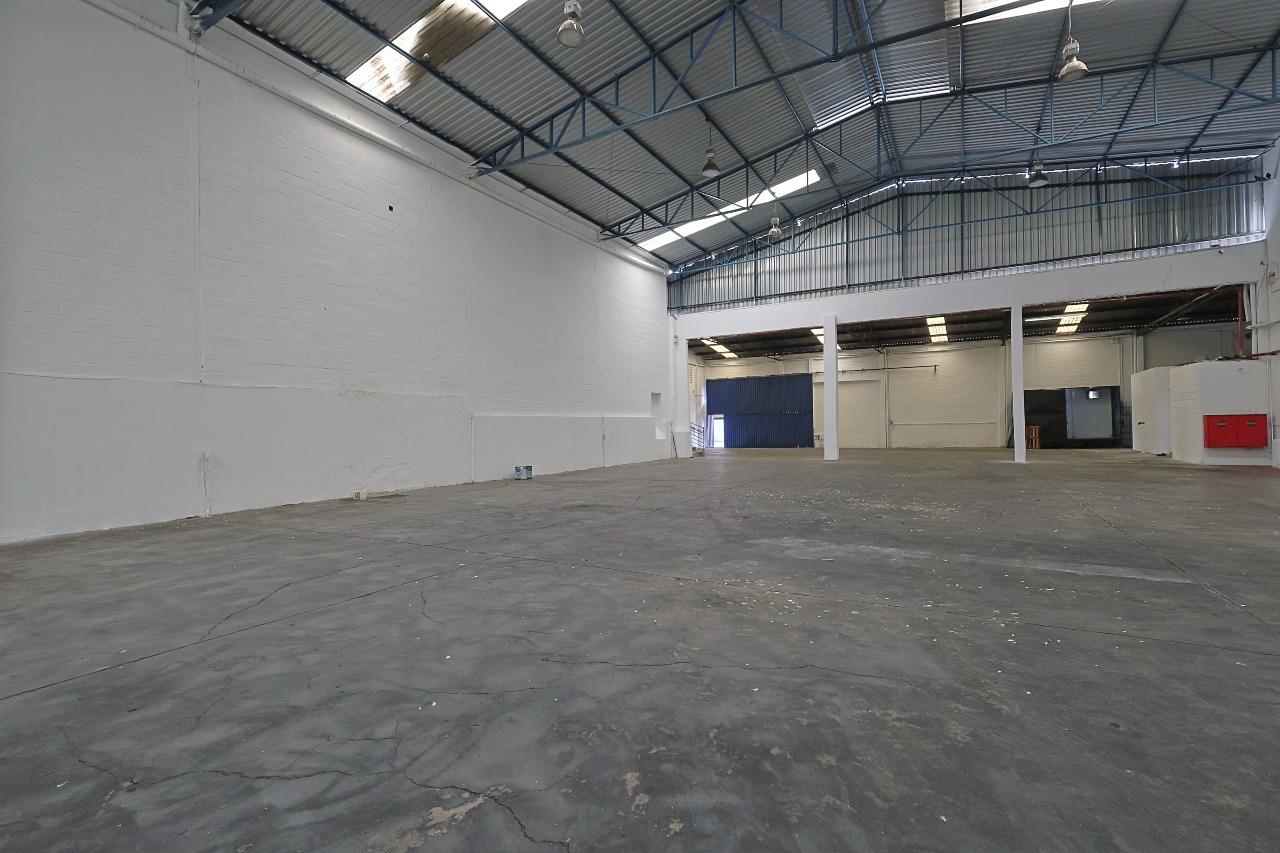 Galpão para aluguel no Kennedy: 