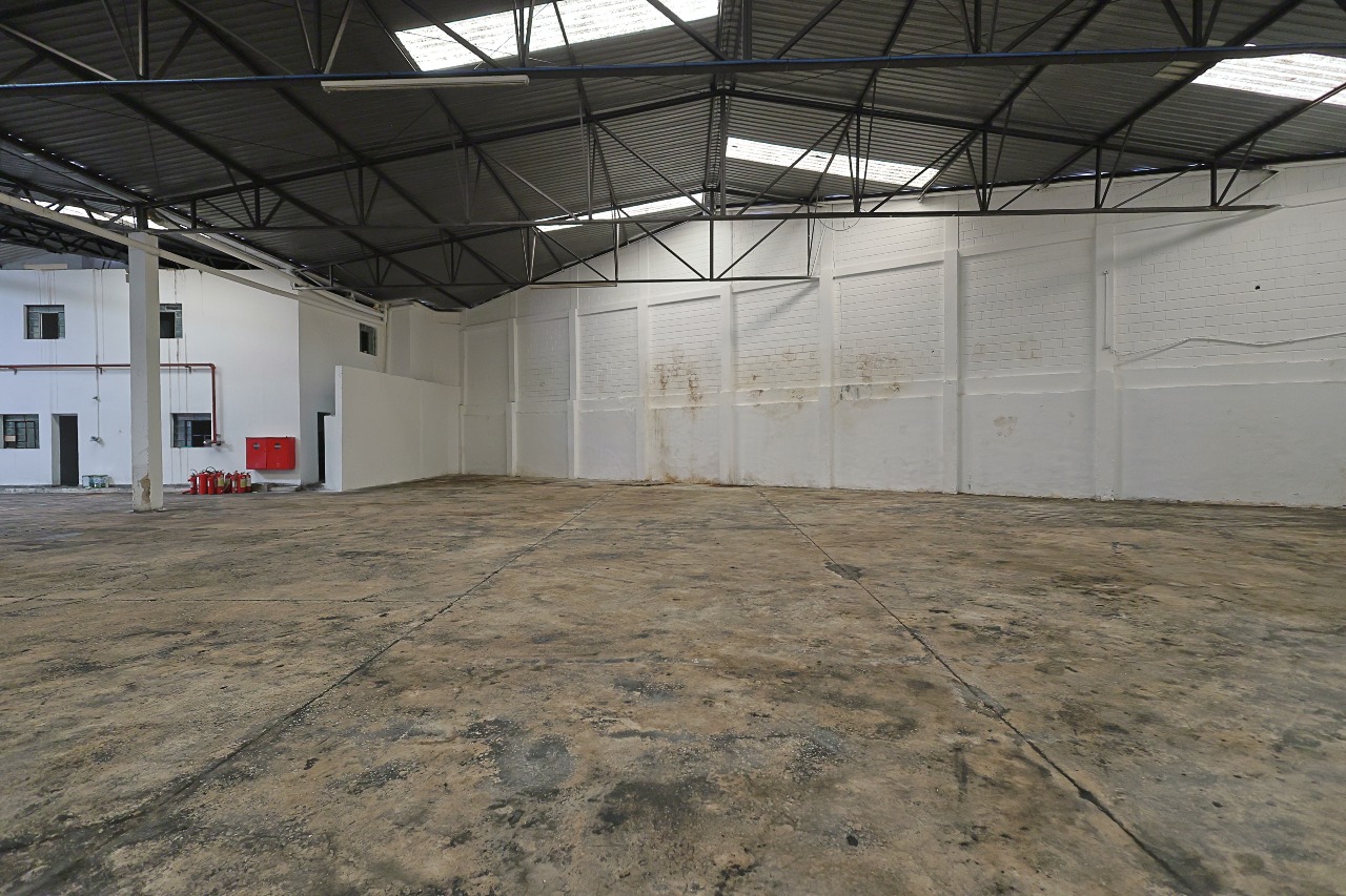 Galpão para aluguel no Kennedy: 