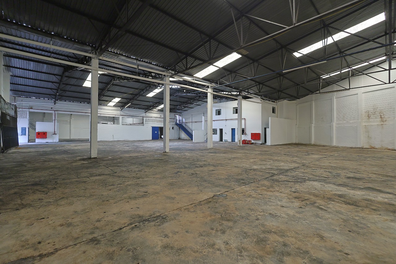 Galpão para aluguel no Kennedy: 