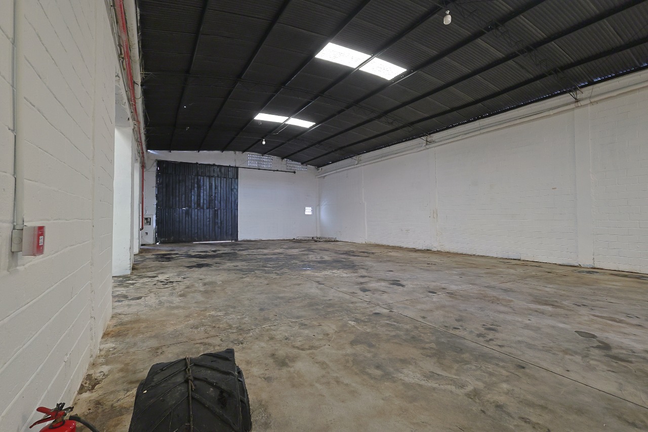 Galpão para aluguel no Kennedy: 