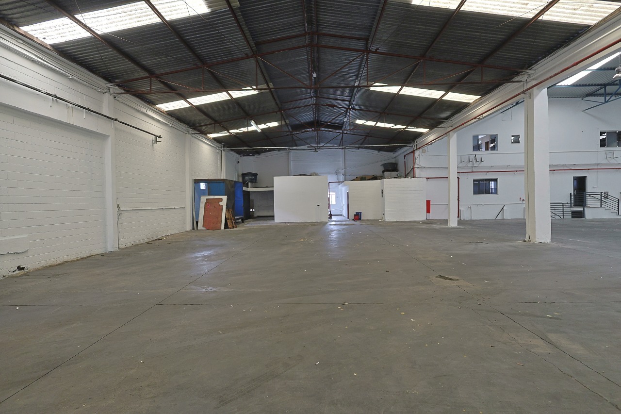 Galpão para aluguel no Kennedy: 