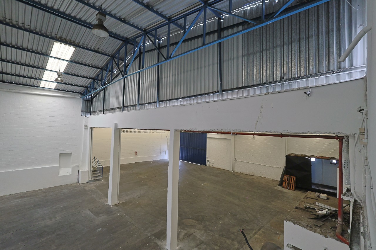 Galpão para aluguel no Kennedy: 