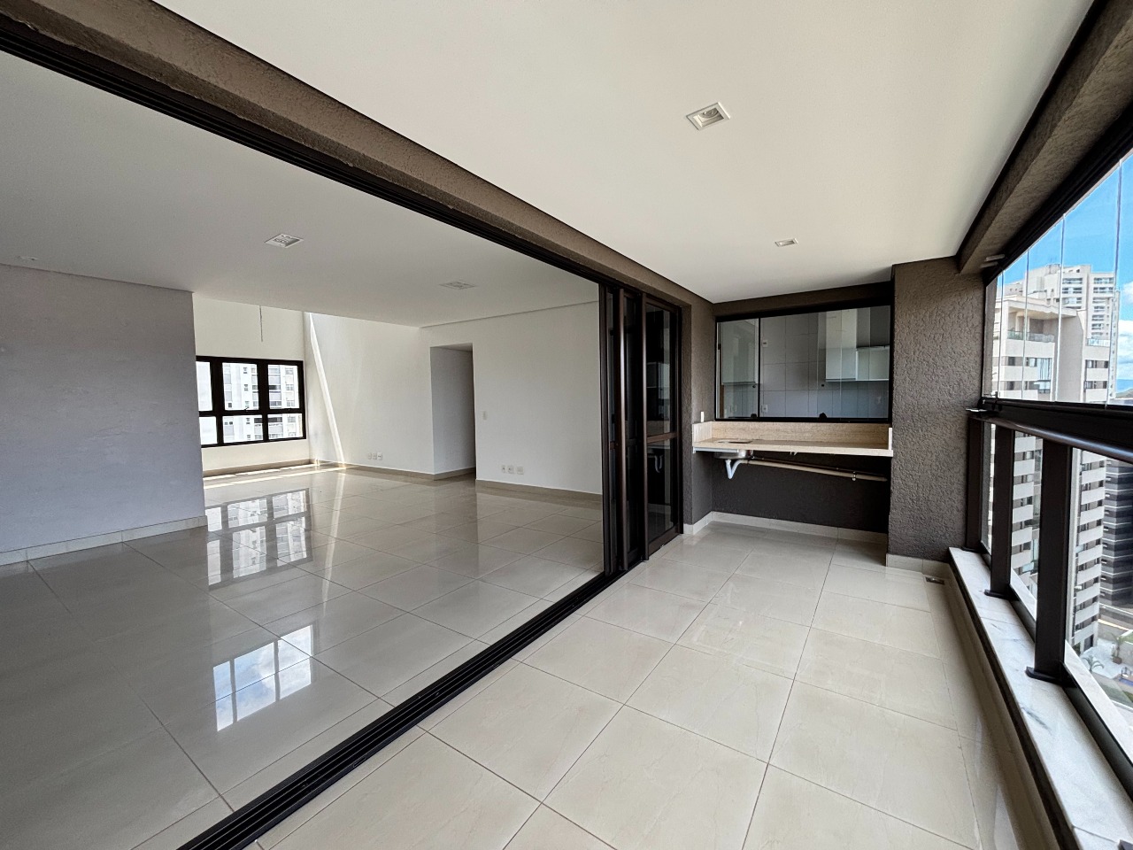 Apartamento à venda no Vila da Serra: 