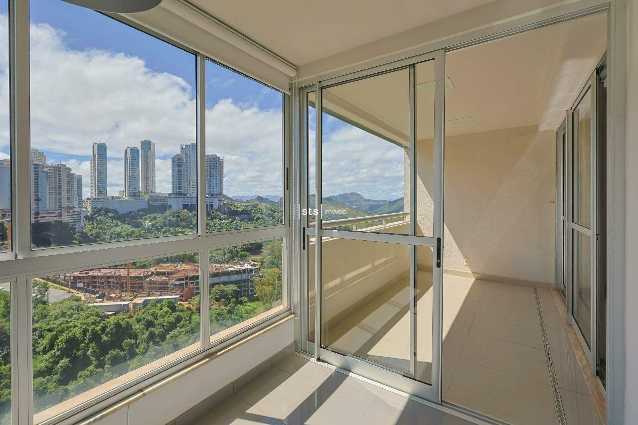 Apartamento à venda no Vila da Serra: 