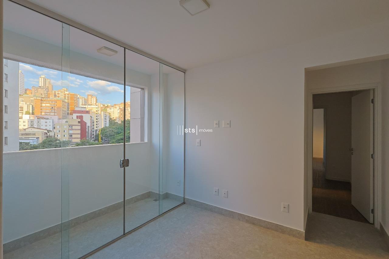 Apartamento à venda no Vila Paris: 