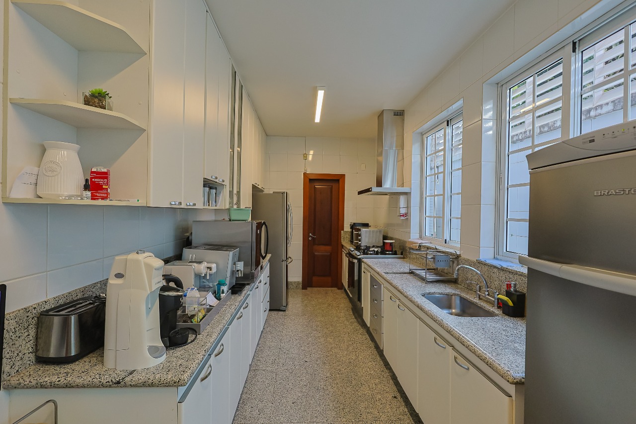 Casa para aluguel no Belvedere: 