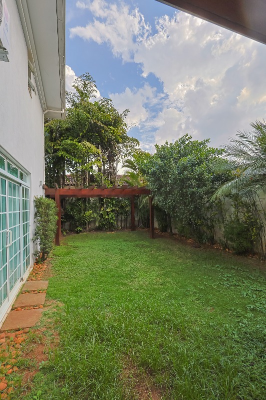 Casa para aluguel no Belvedere: 