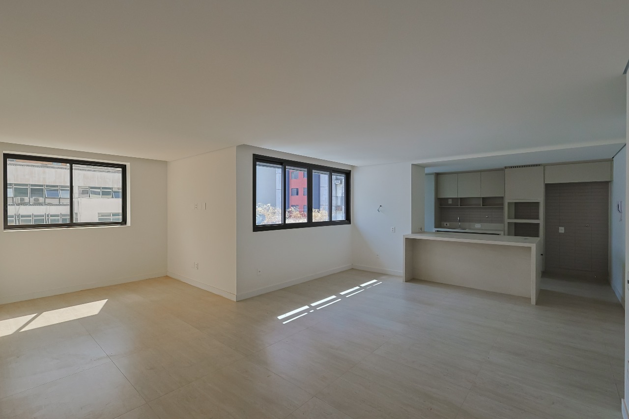 Apartamento à venda no Lourdes: 