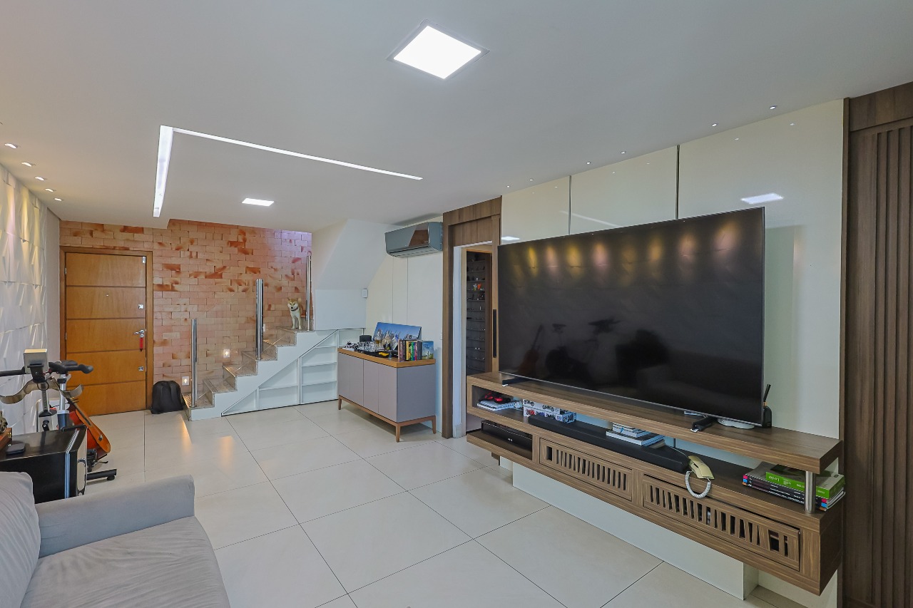 Cobertura à venda no Santo Agostinho: 