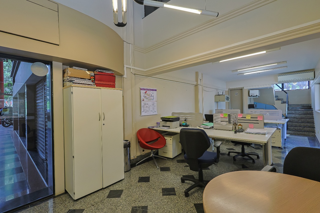 Loja para aluguel no Santa Lúcia: 