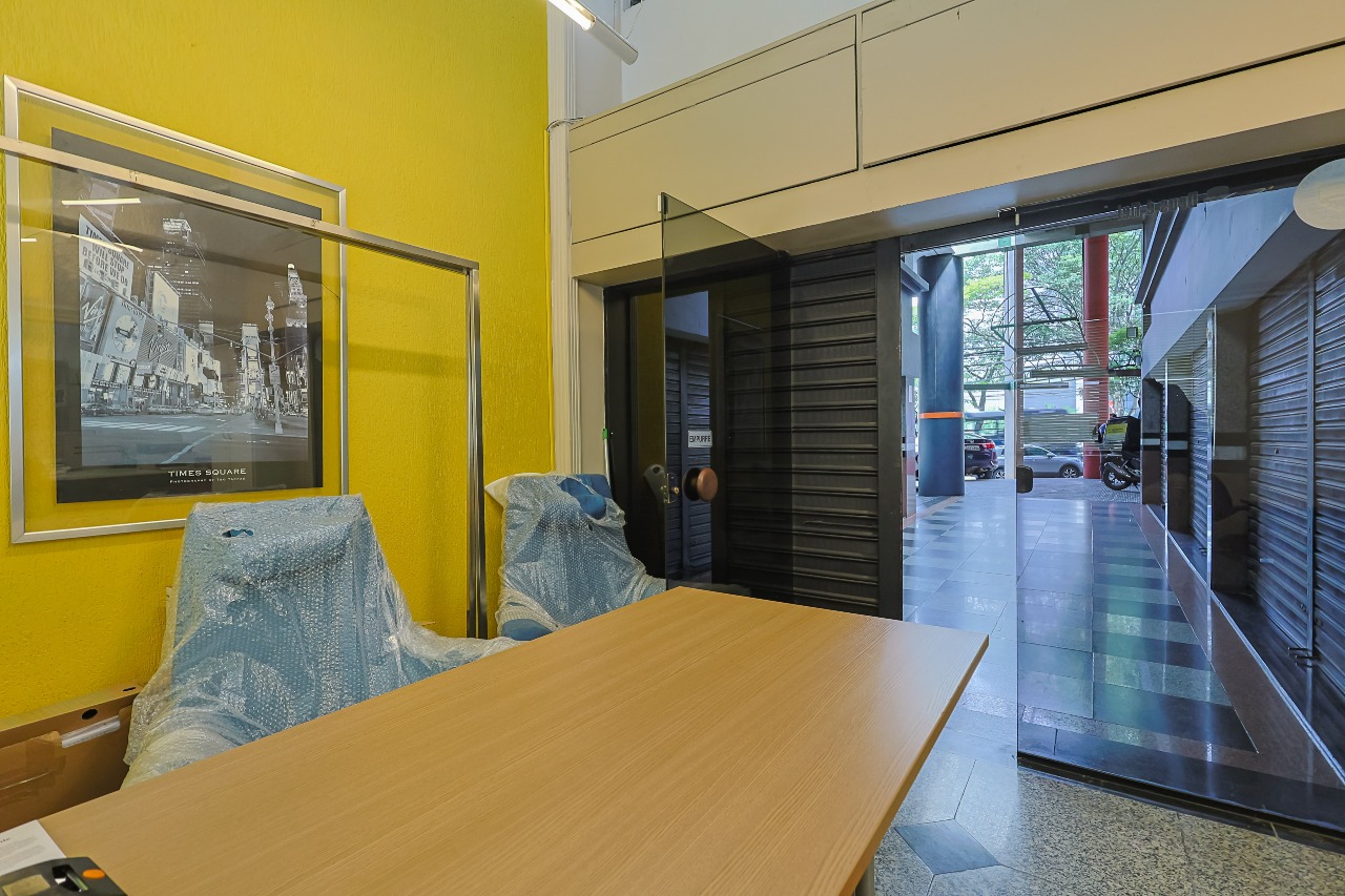 Loja para aluguel no Santa Lúcia: 